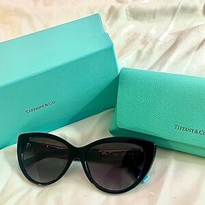 TIFFANY & CO SUNGLASSES